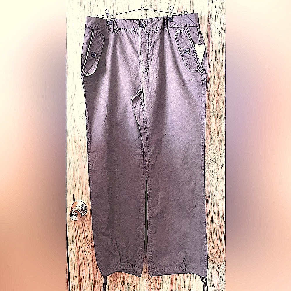 NWT Tommy Hilfiger Pants **Final Price Unless Bundled w/2+ Items**